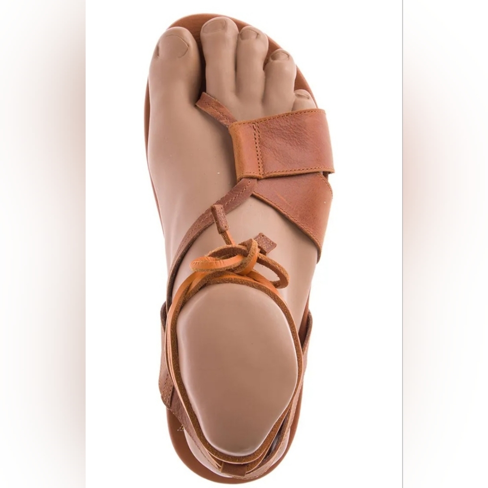Sandles